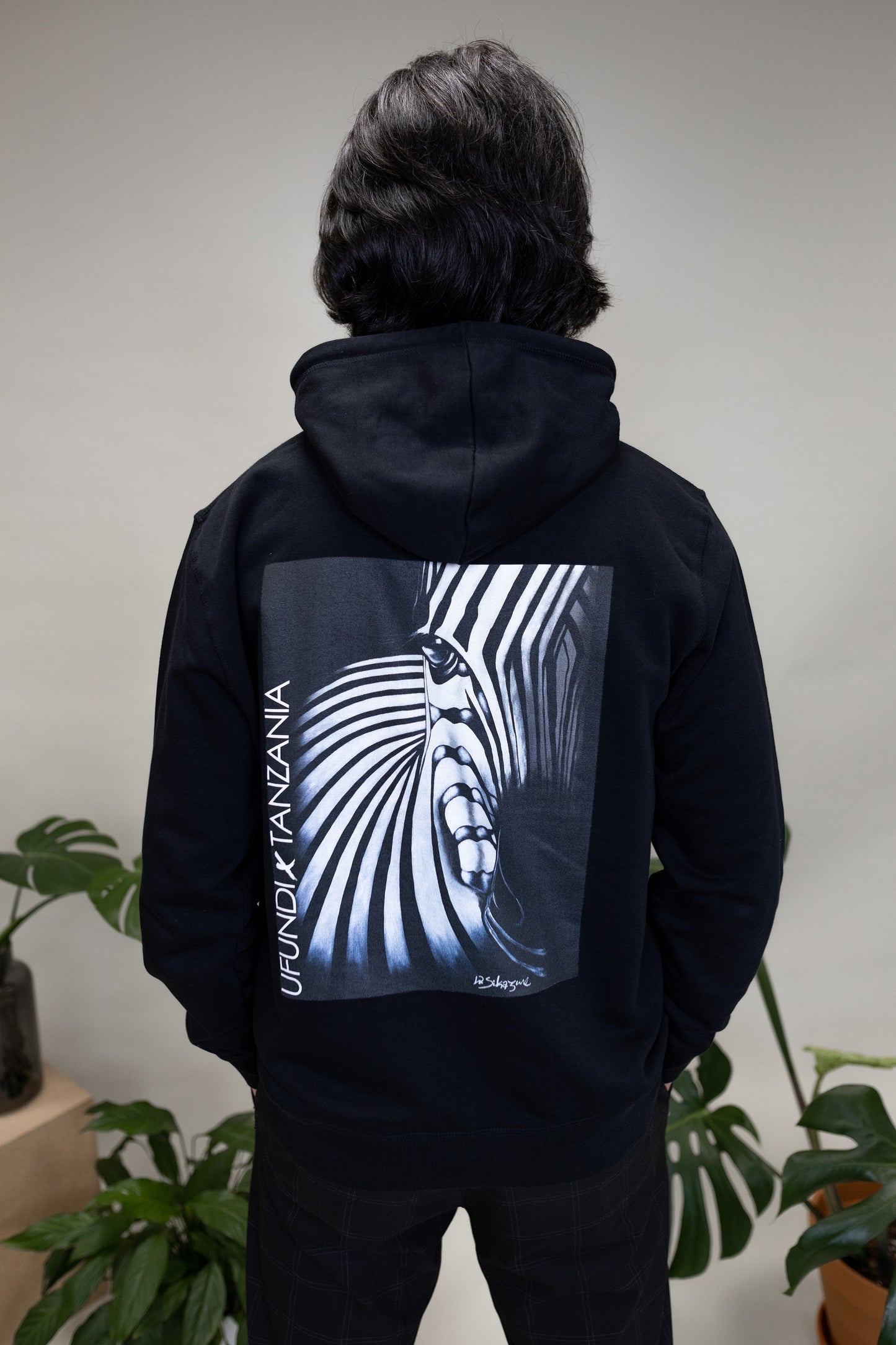 "Zebra" Hoodie - Schwarz