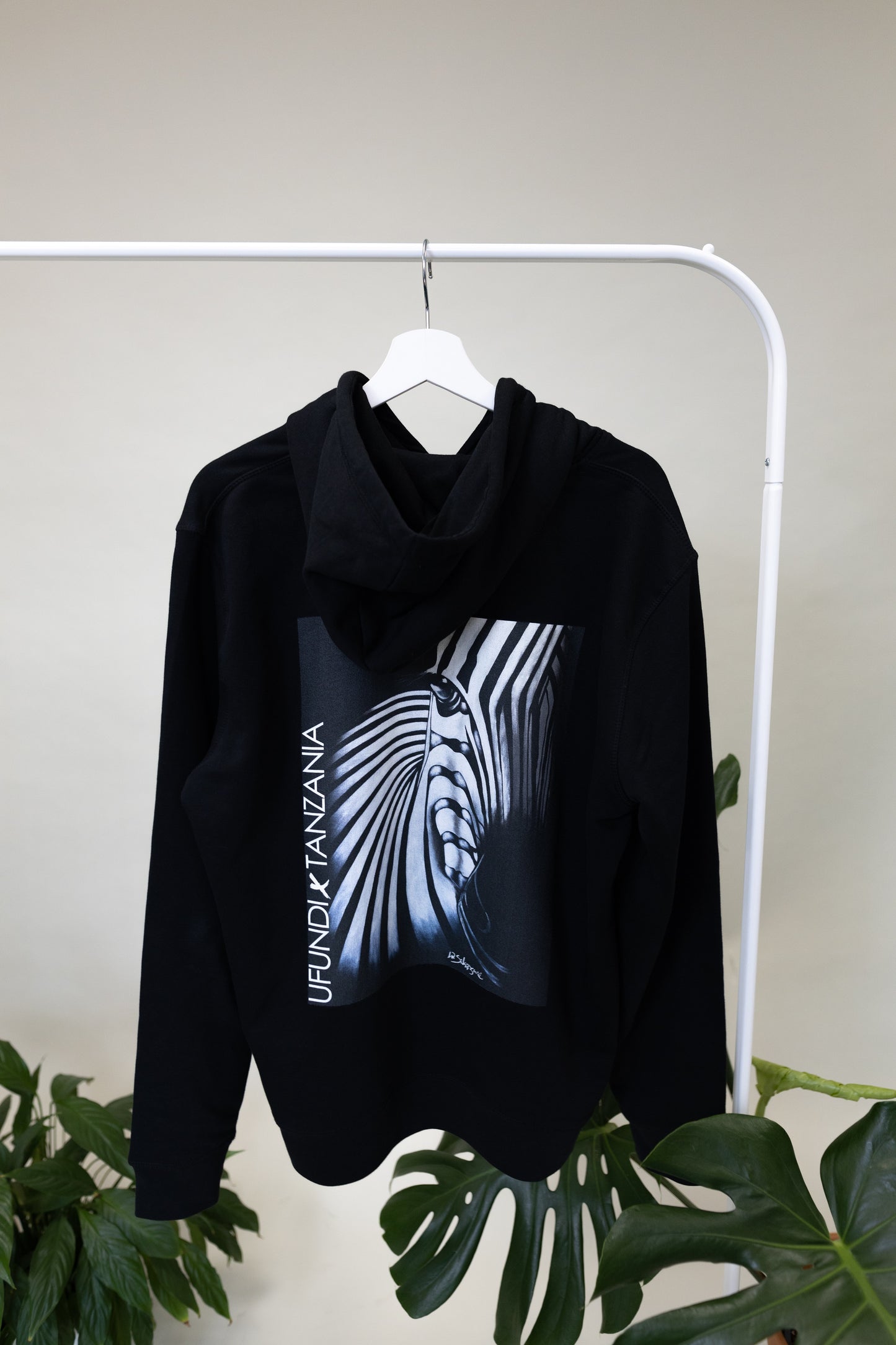 "Zebra" Hoodie - Schwarz