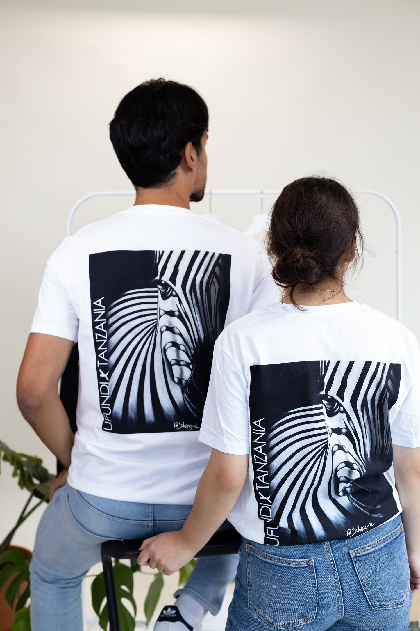 "Zebra" Basic T-Shirt